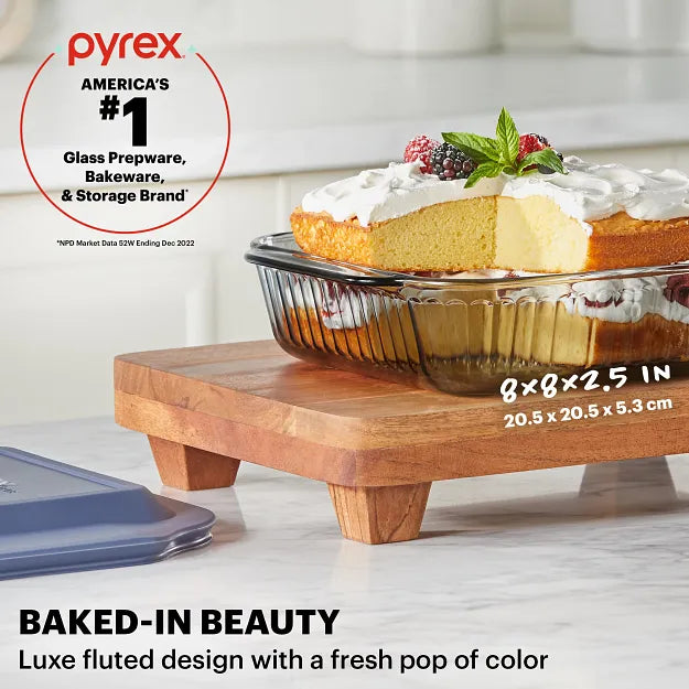 Pyrex? Colors Sculpted Tinted 8 Square Baking Dish with Plastic Lid. Smoke - Image 2